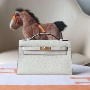 Hermes Kelly Pochette 22CM Ostrich Leather 3C Parchemin Gold Hardware