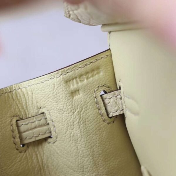 Hermes Birkin 20CM Y1 Vanille Matter Crocodile Leather Gold Hardware