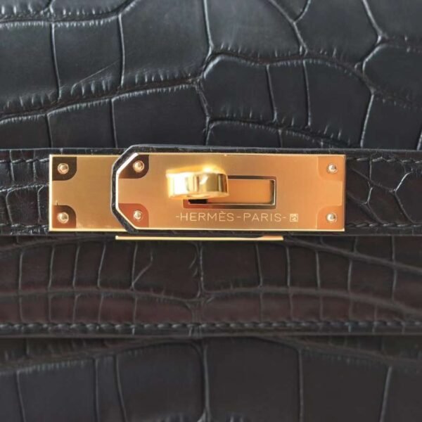 HERMES Kelly Depeches 25CM CK89 Noir Matter Crocodile Stamp W GHW