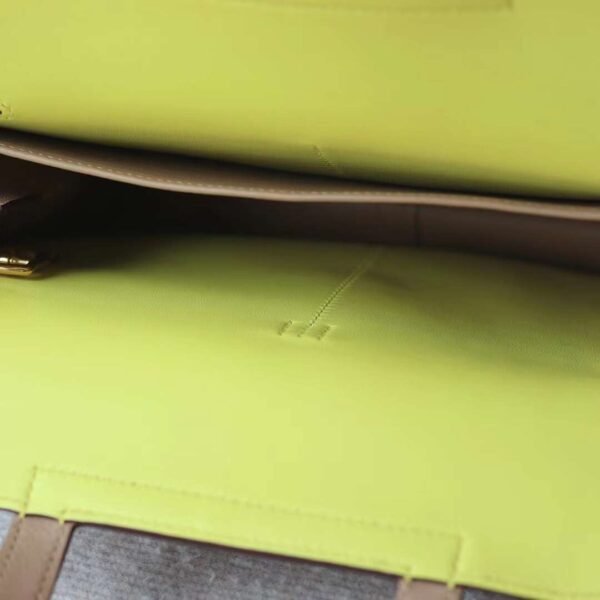 HERMES Halzan 25CM Swift 0M Chai/9R Lime Gold Hardware