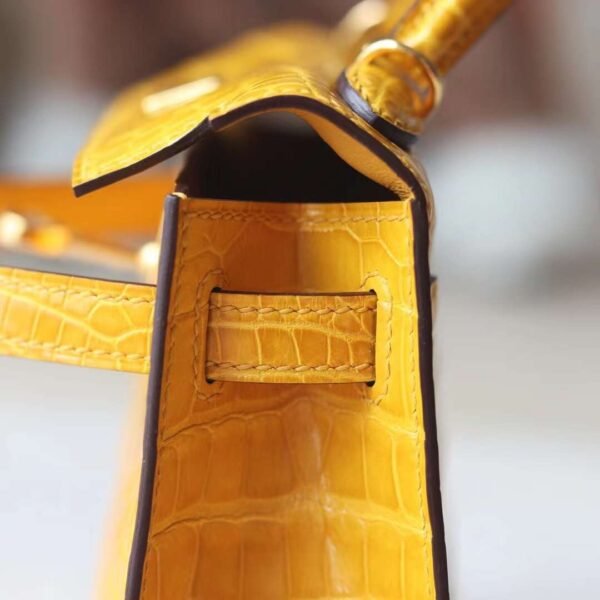 HERMES Mini Kelly ll 19CM Bag Shiny Crocodile 9D Ambre GHW Hardware