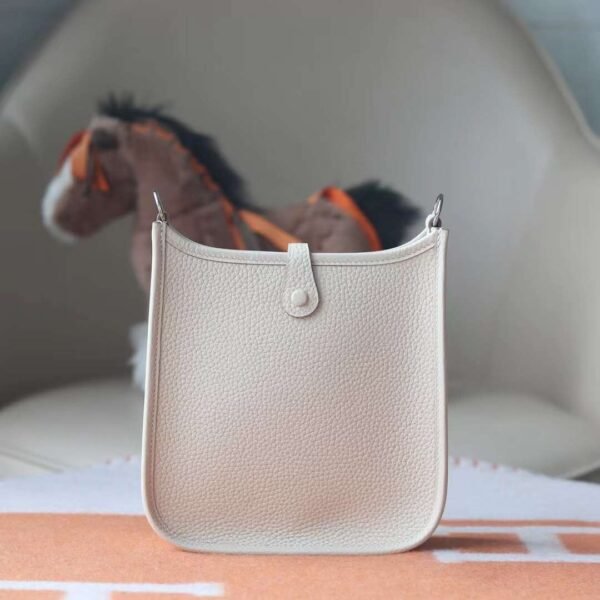 HERMES Mini Evelyn TC Leather 10 Craie Silver Hardware
