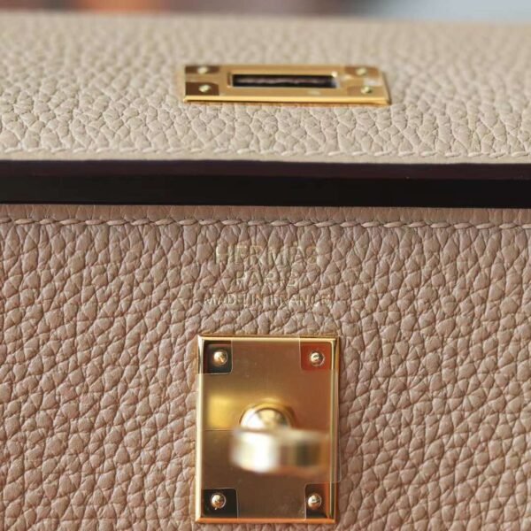 HERMES Kelly 25CM Togo Leather 0M Chai Gold Hardware