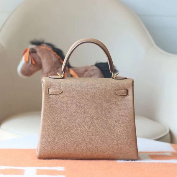 HERMES Kelly 25CM Togo Leather 0M Chai Gold Hardware