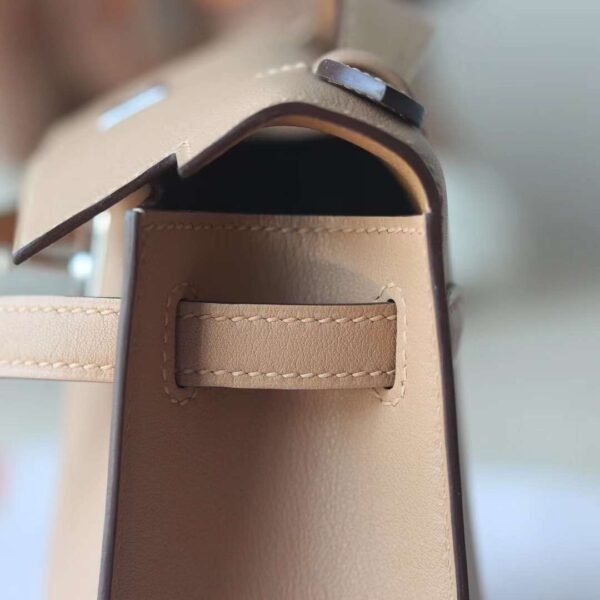 HERMES Kelly Pochette 22CM Bag Swift Leather 0M Chain PHW Hardware