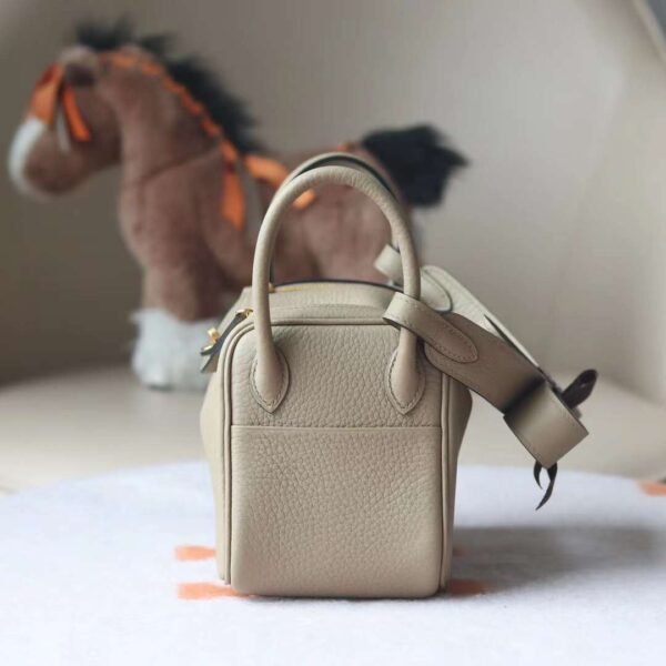 HERMES Mini Lindy TC Leather 8Q Beige Marfa Gold Hardware Top Made