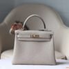 HERMES Kelly 28CM Togo Leather 81 Gris Tourterelle Lnseam GHW Hardware
