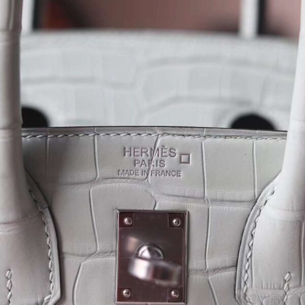 HERMES Birkin 25CM 0V Gris Ciment Matter Crocodile PHW Hardware
